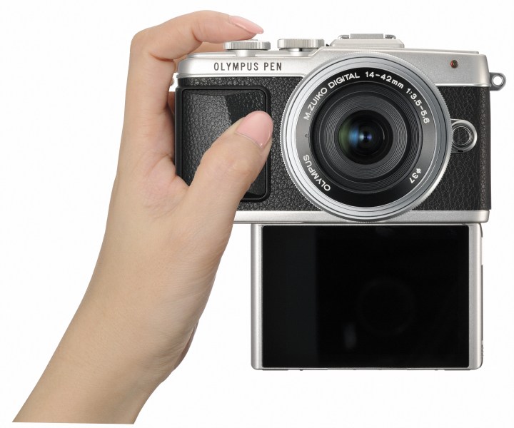 The Olympus E-PL7 is definitely selfie friendly