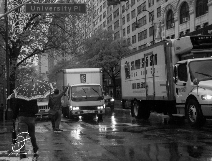 NX1 with the NX 16-50mm S Lens at ISO 6400