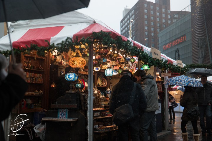 NX1 with 16-50mm S Lens at ISO 800